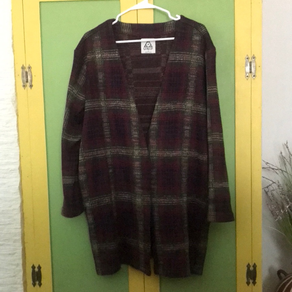 Oversized Plaid Cardigan